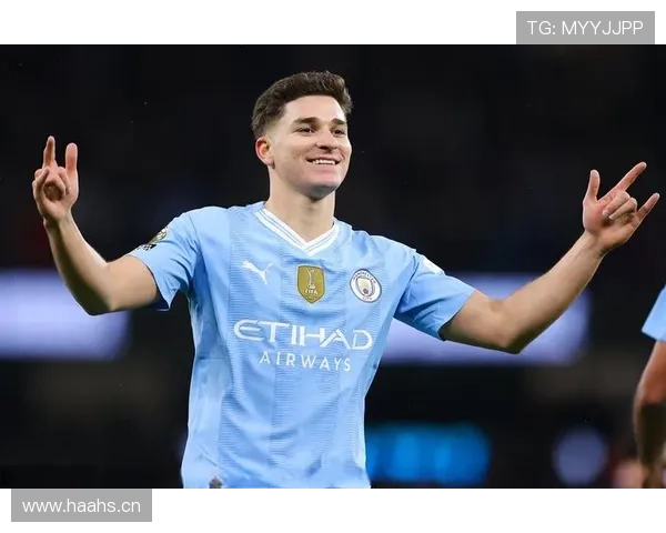 阿尔瓦雷斯半决赛梅开二度的战术与比赛价值解析 阿尔瓦雷斯半决赛梅开二度的战术与比赛价值解析