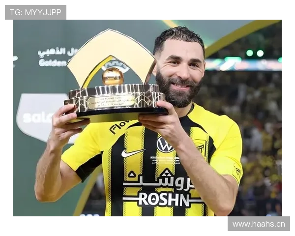 吉鲁与本泽马：终结方式分化，体系依赖度偏移